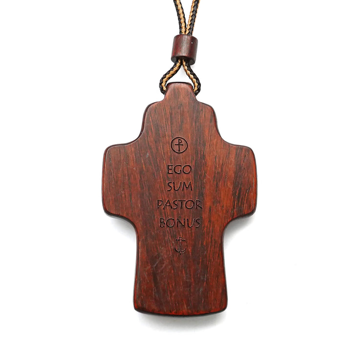 Christianartworkshop Collier fait main avec croix en bois représentant le Bon Pasteur : un symbole de foi et de savoir-faire - image 5