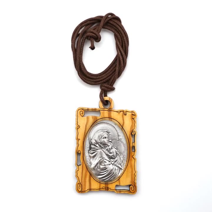 Christianartworkshop Collier pendentif Vierge Marie en bois d'olivier et métal : un souvenir dévotionnel intemporel - image 2