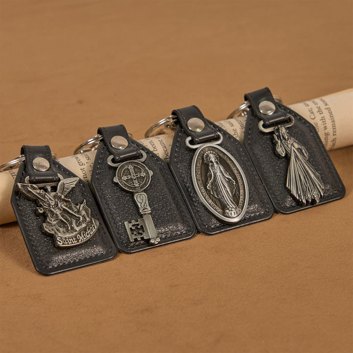 Christianartworkshop 12 modèles de porte-clés et pendentifs d'inspiration chrétienne : La foi au quotidien - image 0