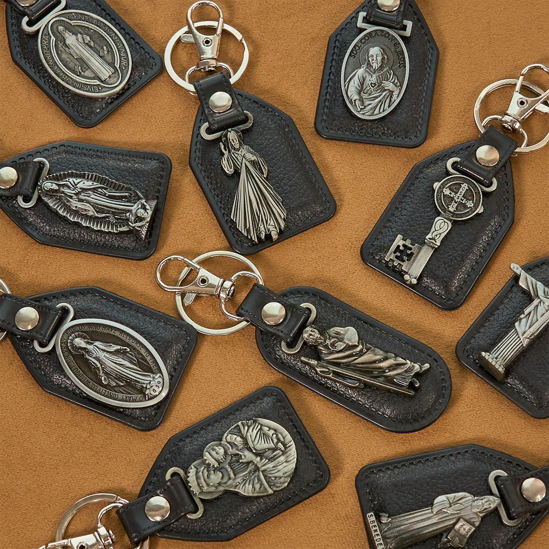 Christianartworkshop 12 modèles de porte-clés et pendentifs d'inspiration chrétienne : La foi au quotidien - image 1