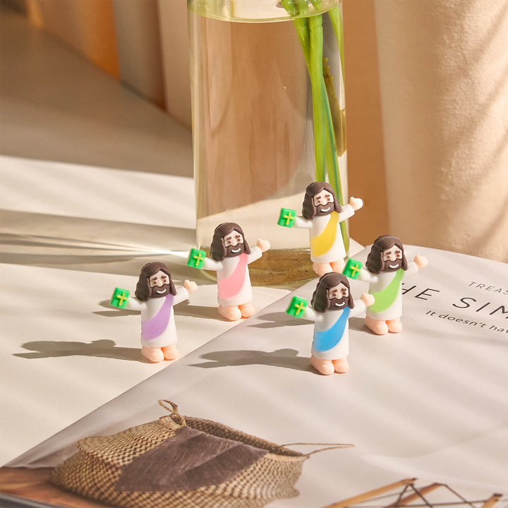 Christianartworkshop 5/10/20/30 figurines miniatures de Jésus, inspirées par la foi, tenant une Bible. - image 7