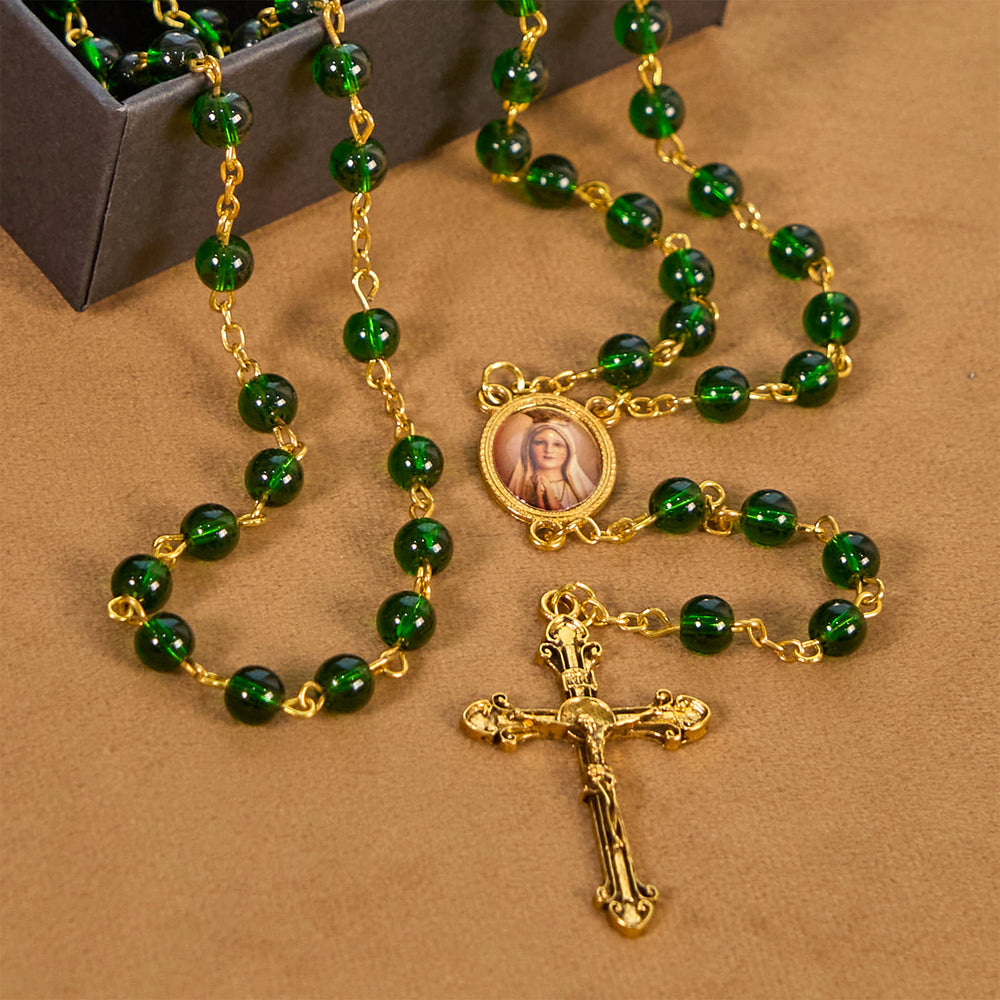 Christianartworkshop Chapelet vintage en perles de verre vert avec la Vierge Marie et un crucifix : un précieux héritage de foi - image 1
