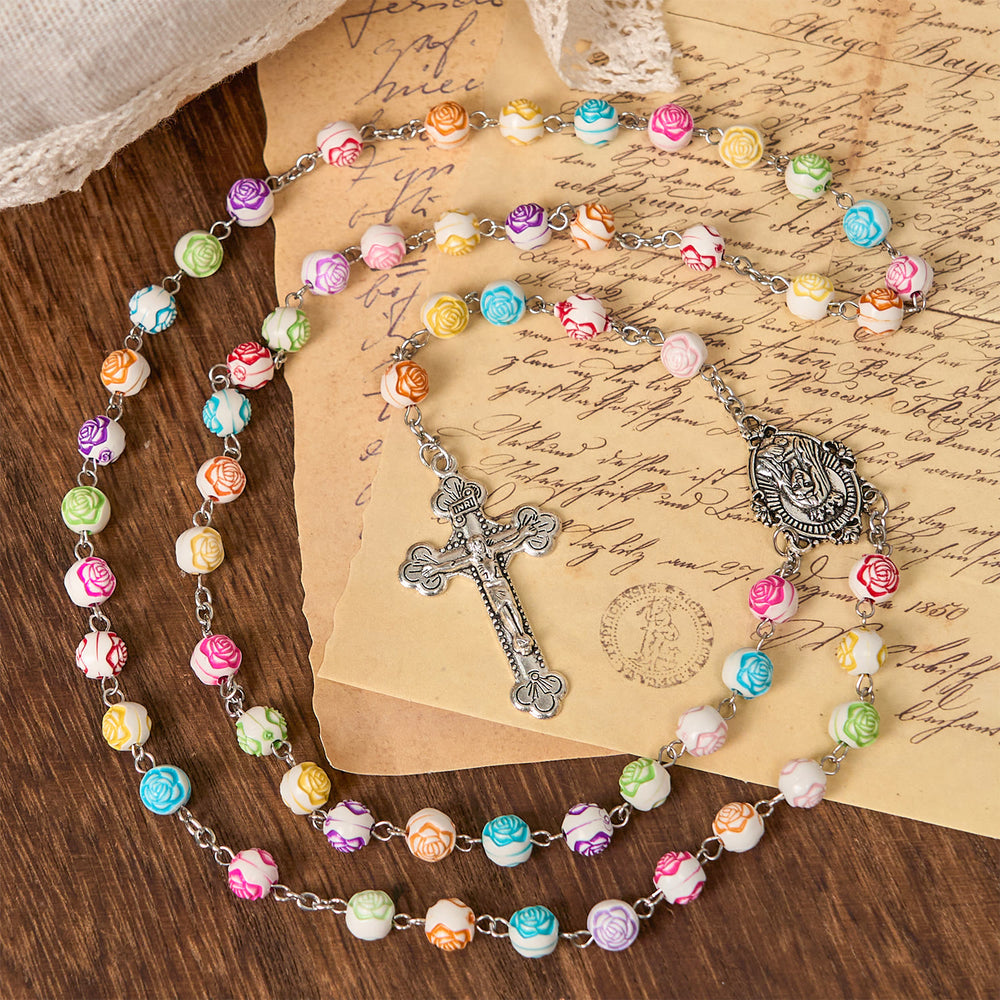 Christianartworkshop Chapelet de perles roses multicolores avec médaille de la Vierge Marie et crucifix : Palette sacrée de l'amour - image 1