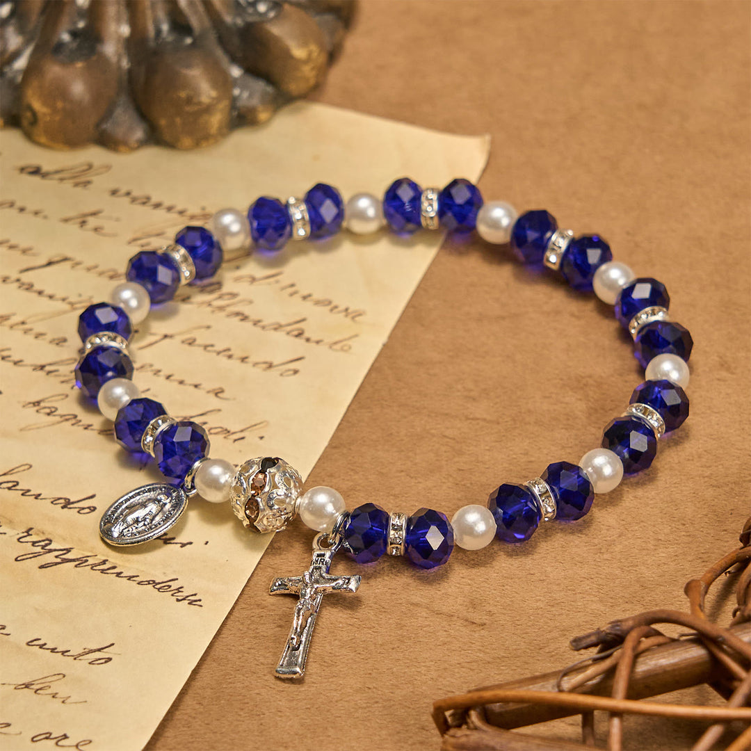 Bracelet extensible moderne en cristal transparent avec crucifix et médaille miraculeuse : une expression de foi contemporaine - Bleu - image 21