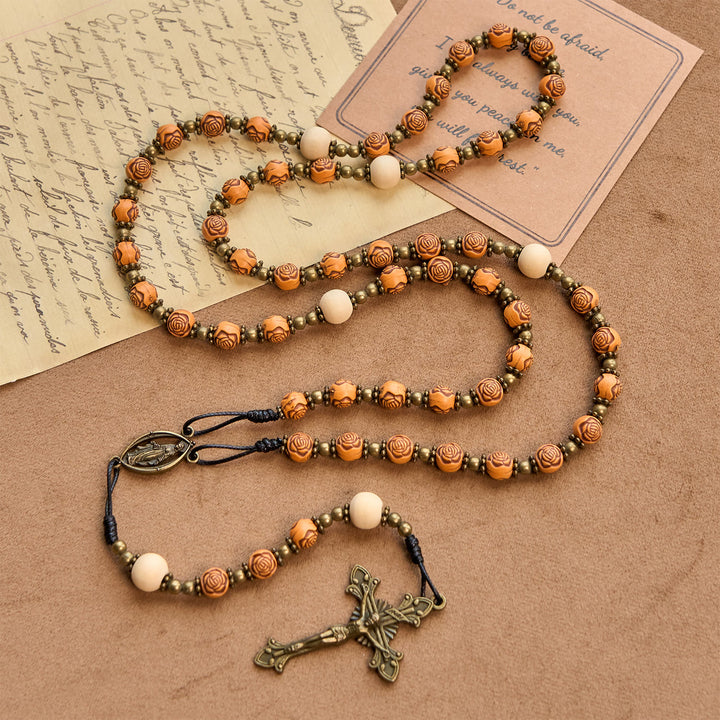 Christianartworkshop Chapelet exquis en perles de rose avec crucifix en bronze et médaille miraculeuse - image 4