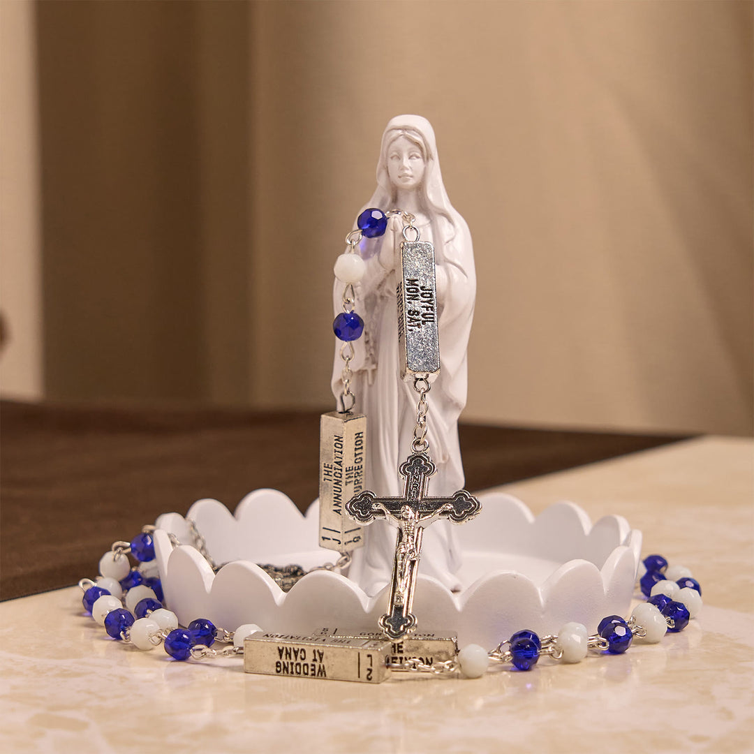 Christianartworkshop Chapelet crucifix en perles de verre bleues et blanches, Jésus - image 2