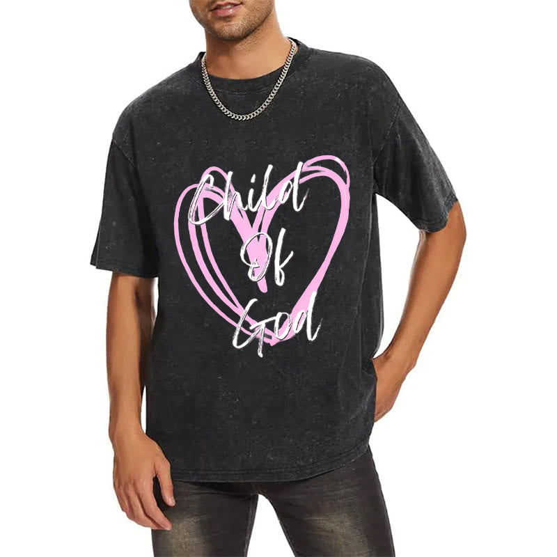 T-shirt unisexe délavé Christianartworkshop « Enfant de Dieu romantique avec Sacré-Cœur » - image 1