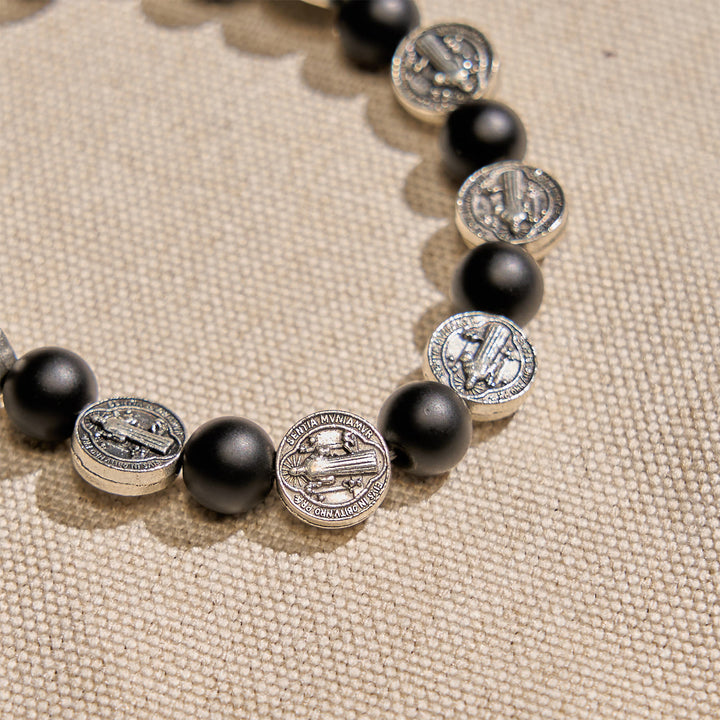 Bracelet en agate noire naturelle avec médaille de saint Benoît et pendentif de la Vierge Marie, collection Divine Faith Artistry, Christianartworkshop - image 5