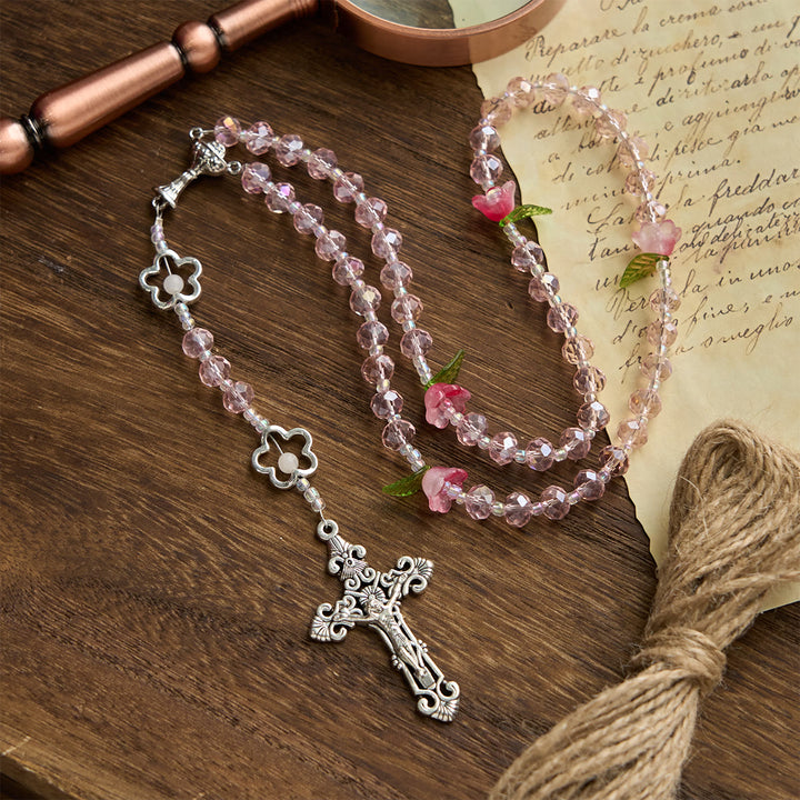 Christianartworkshop Chapelet élégant en cristal rose avec perles roses en 3D, médaille calice en argent et crucifix : Embrassez la grâce divine - image 2