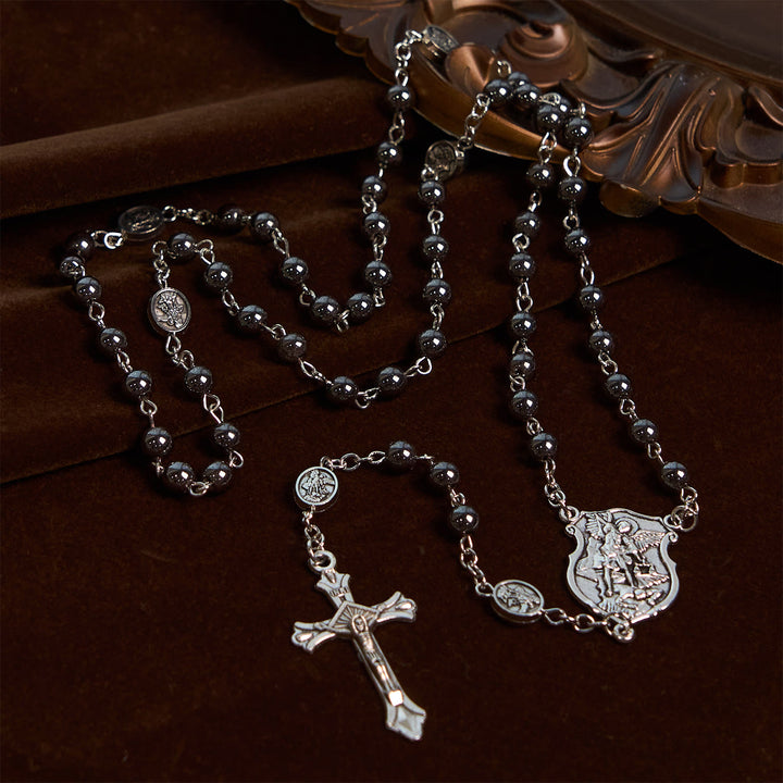 Christianartworkshop Chapelet sacré en perles noires brillantes avec pendentif et crucifix de saint Michel Archange - image 2
