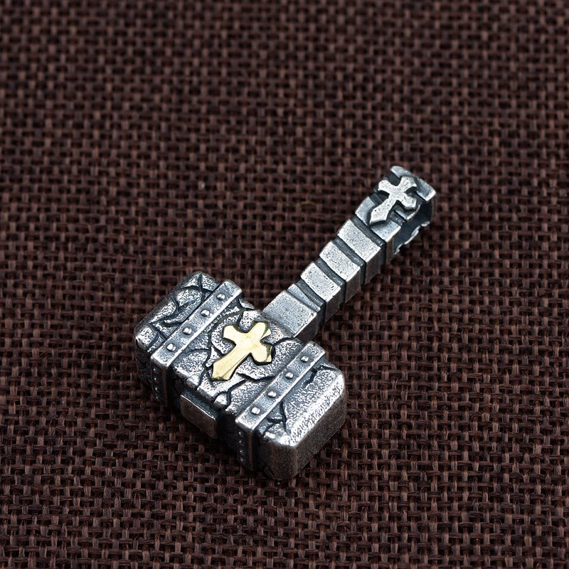 Collier Croix Marteau Sacrée en Argent 925 de Christianartworkshop : Symbole de foi robuste au charme rétro - image 2
