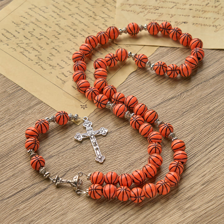 Christianartworkshop Chapelet de prière pour le basketball avec calice et crucifix en argent : Force spirituelle - Chapelet sur le thème du basketball - image 0