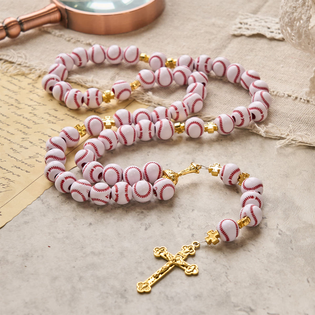 Christianartworkshop FOI PRIÉE : Chapelet de perles miniatures bénies en forme de balles de baseball, avec calice et crucifix dorés - image 4