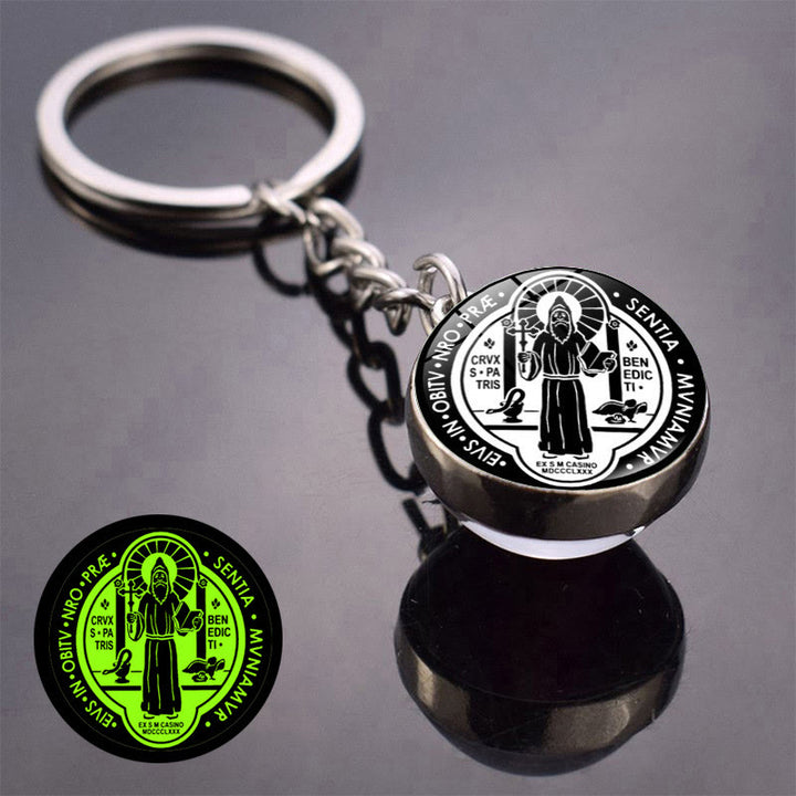 Christianartworkshop Porte-clés médaille Saint Benoît phosphorescente double face : une protection qui brille - E - image 4