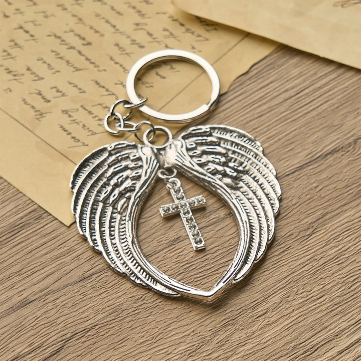 Christianartworkshop Ailes d'ange en argent en forme de cœur avec croix ou pendentif : symbole d'amour et de protection - UN - image 0