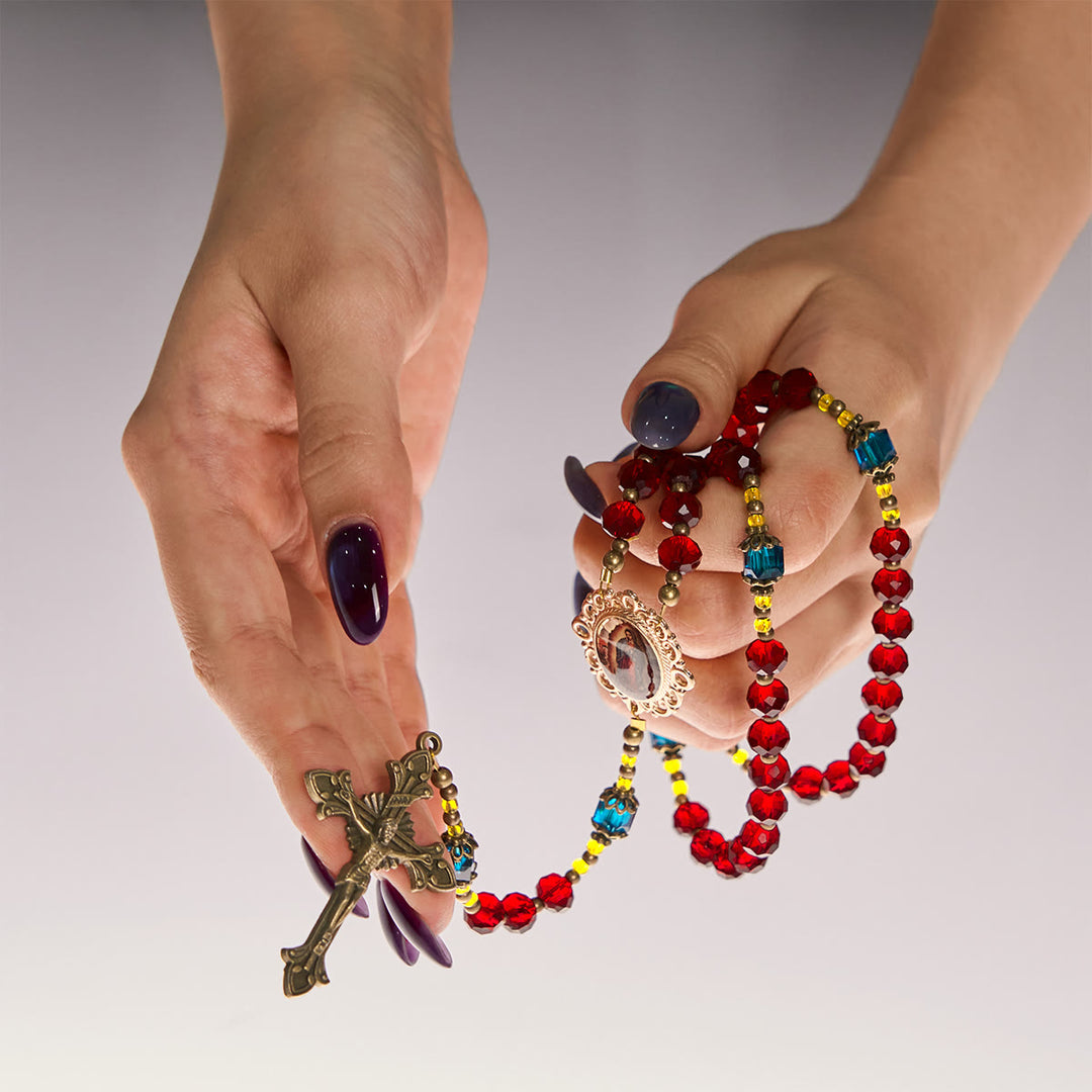 Christianartworkshop Crucifix Notre-Dame de Guadalupe en cristal rouge fait main, verre de Bohême tchèque - image 4