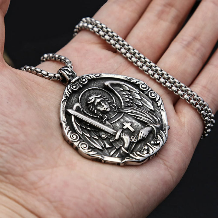 Christianartworkshop Collier pendentif amulette artisanal de l'archange Saint Michel, protégeant notre présence - image 3