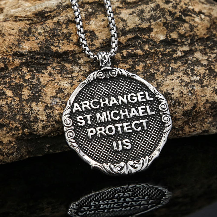 Christianartworkshop Collier pendentif amulette artisanal de l'archange Saint Michel, protégeant notre présence - image 2