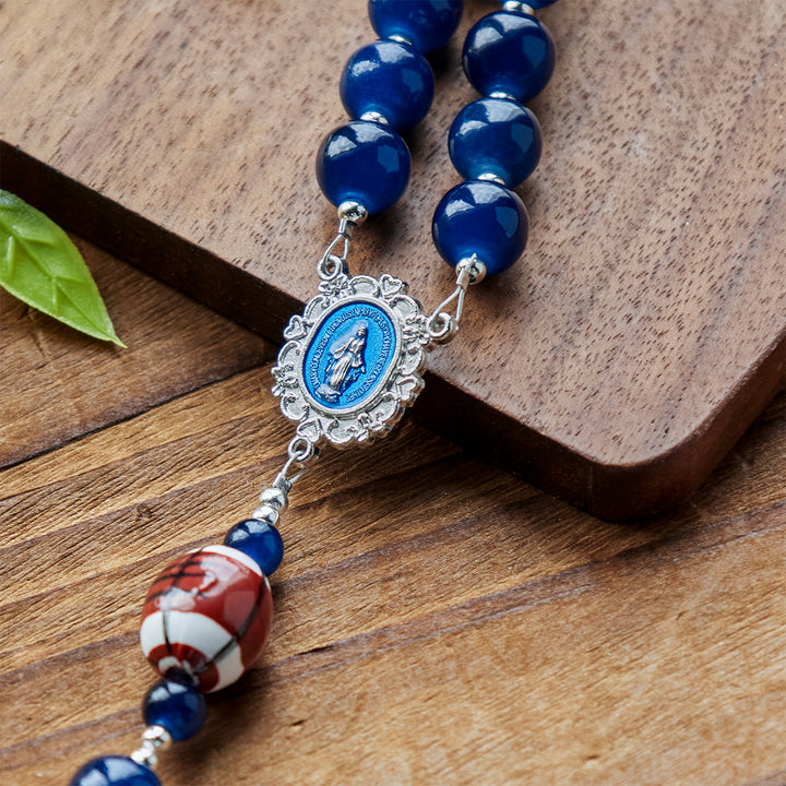 Christianartworkshop Chapelet de prière pour le football, perles bleu foncé, médaille miraculeuse et crucifix : unissez foi et sport - image 4