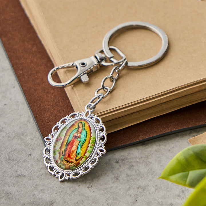 Christianartworkshop Porte-clés médaille Notre-Dame avec motifs de colombes et de fleurs : idéal comme cadeau de baptême - Encadré de fleurs - image 4