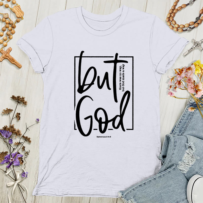 T-shirt graphique inspirant pour femmes « Mais Dieu » de Christianartworkshop - Blanc - 4XL - image 1
