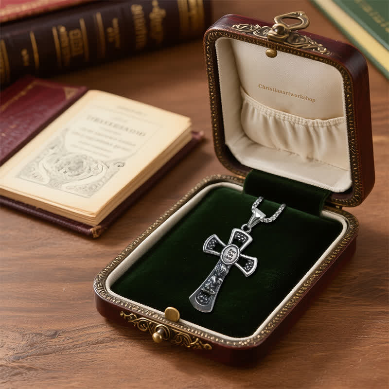 Collier « Enfant de Dieu » de Christianartworkshop : Un compagnon fidèle pour les jours de foi - image 1