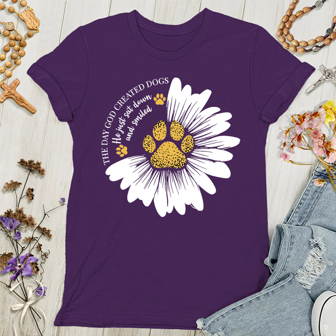 T-shirt femme Christianartworkshop « Le jour où Dieu créa les chiens » - Violet - 4XL - image 7