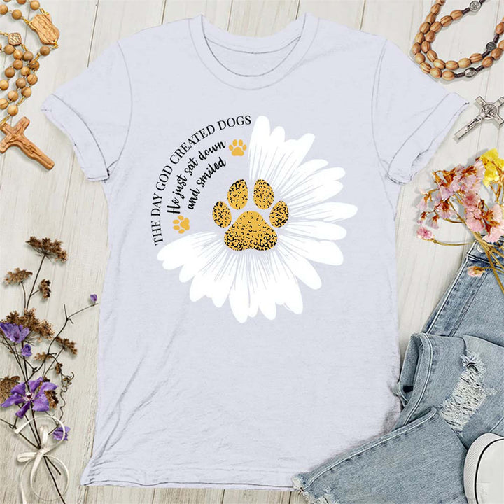 T-shirt femme Christianartworkshop « Le jour où Dieu créa les chiens » - Blanc - 4XL - image 0