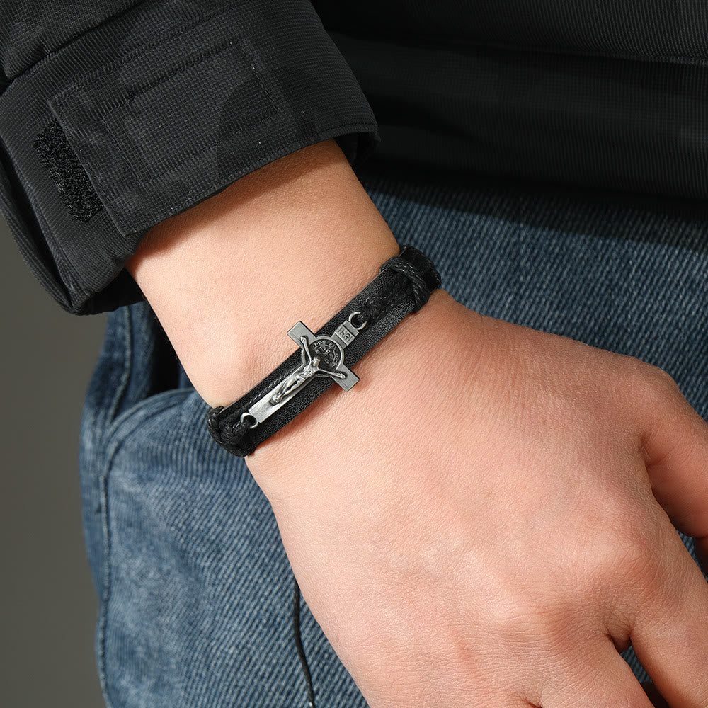 Bracelet ajustable en cuir marron ou noir style classique avec crucifix, signé Christianartworkshop - image 2