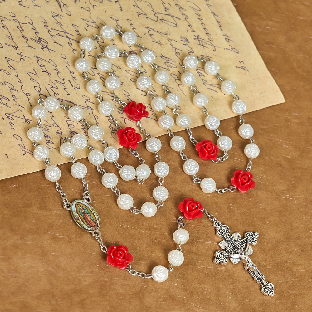 Christianartworkshop Chapelet élégant en perles de roses blanches et rouges avec crucifix de bénédiction et Notre-Dame - image 1