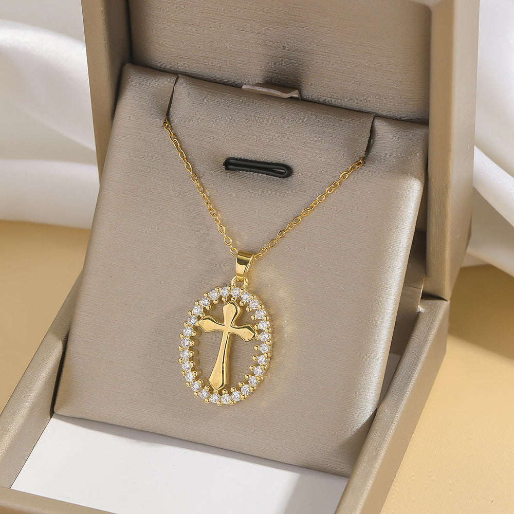 Christianartworkshop Collier croix ovale élégant avec halo de cristal : un précieux cadeau de foi - image 1