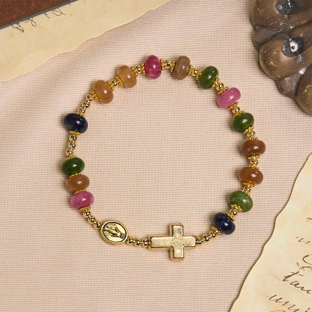 Bracelet en perles de tourmaline et boulier, orné d'une croix et d'une médaille miraculeuse, proposé par Christianartworkshop. - image 3