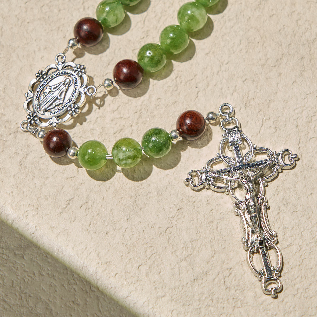 Chapelet en perles de raisin vertes et violettes inspiré par le Christ, la Vraie Vigne, de Christianartworkshop - image 7