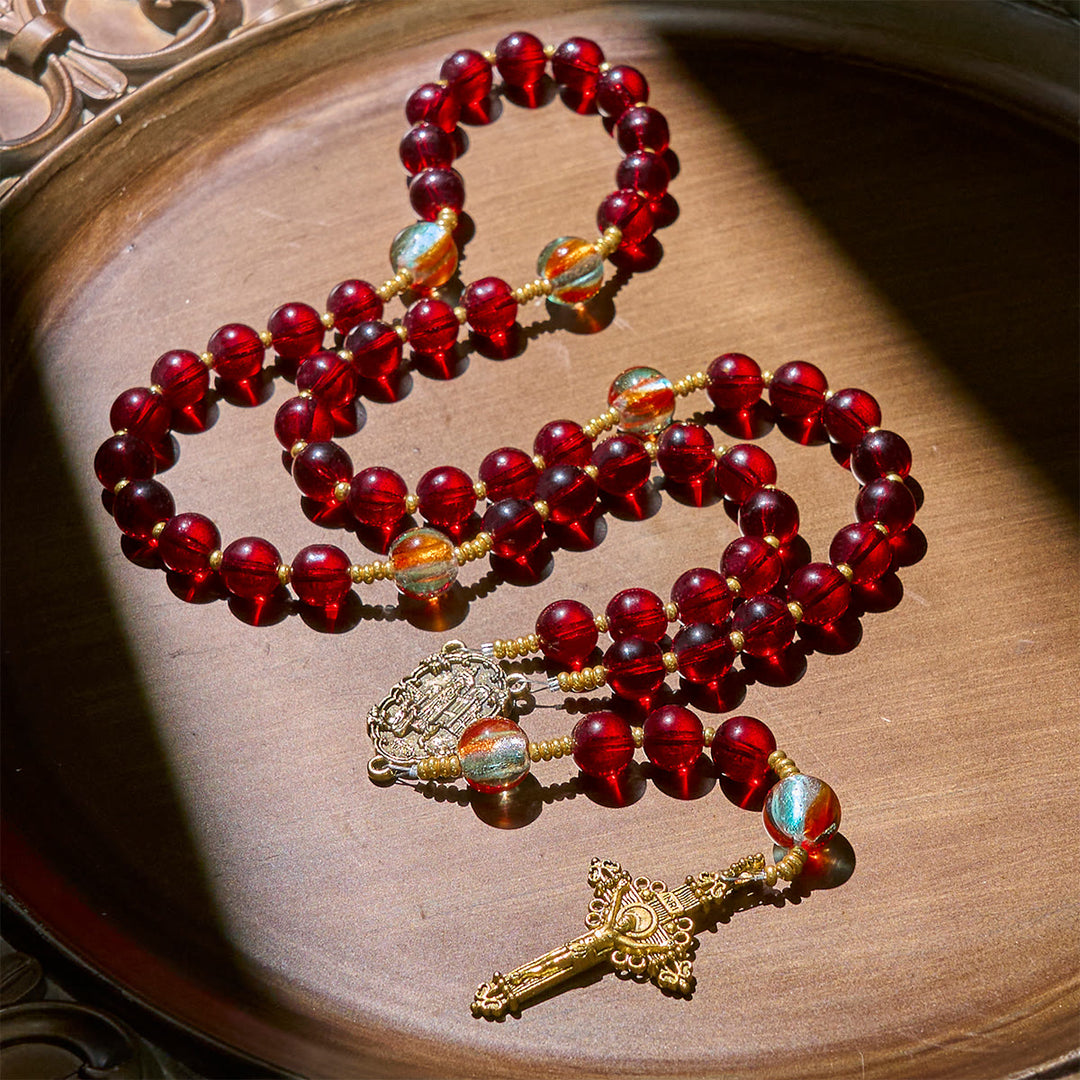 Christianartworkshop Chapelet Notre-Dame de Fatima avec perles rouge vin et arc-en-ciel scintillantes. - image 1