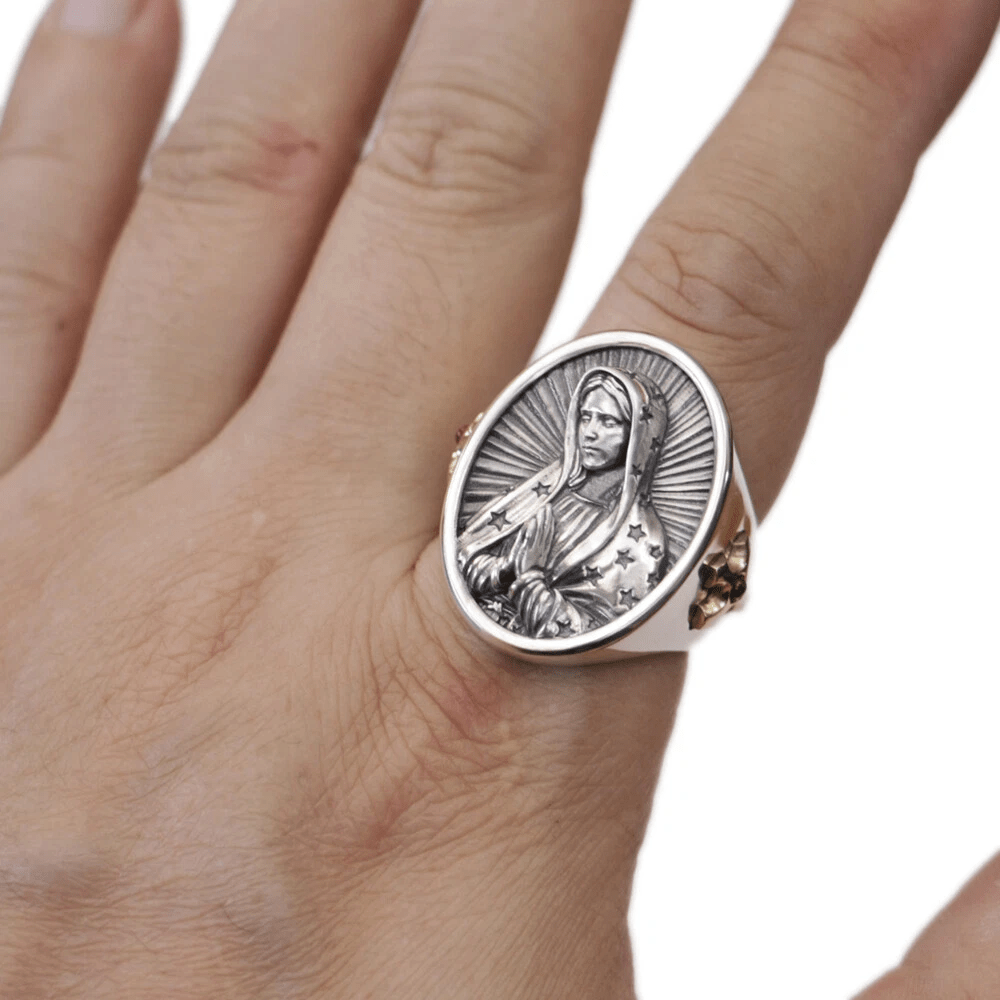 Bague ovale Vierge Marie en argent 925, signée Christianartworkshop. Protection divine et prière. - image 7