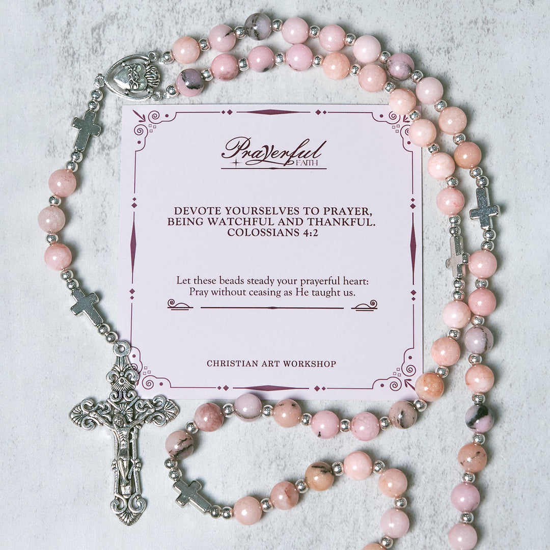 Christianartworkshop FOI PRIÉE : Chapelet fait main à perles rondes roses avec carte cadeau - FOI PRIÉE - image 2