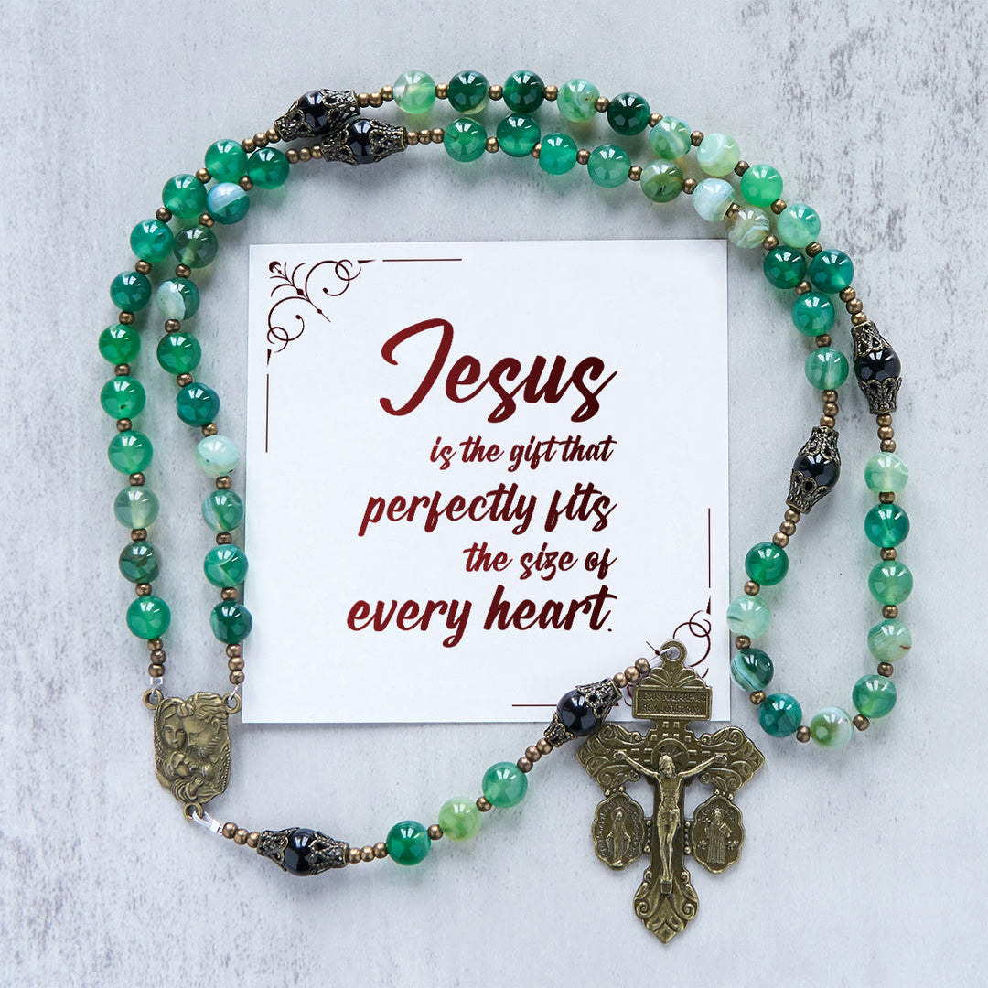 Christianartworkshop FOI PRIÉE : Chapelet exquis en agate verte fait main avec carte cadeau - Jésus est le don - image 0