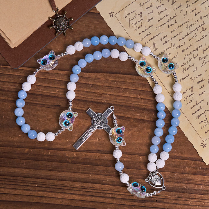 Christianartworkshop Chapelet commémoratif en verre représentant un chat, orné d'aigue-marine et de pierres de lave blanche. - image 6