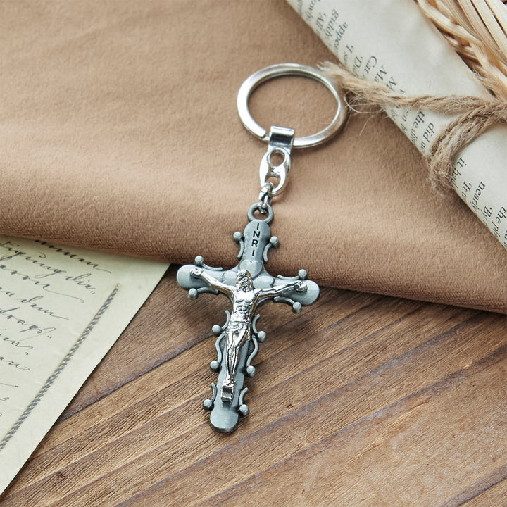 Christianartworkshop Porte-clés crucifix en étain doré et antique avec bordure perlée - image 6