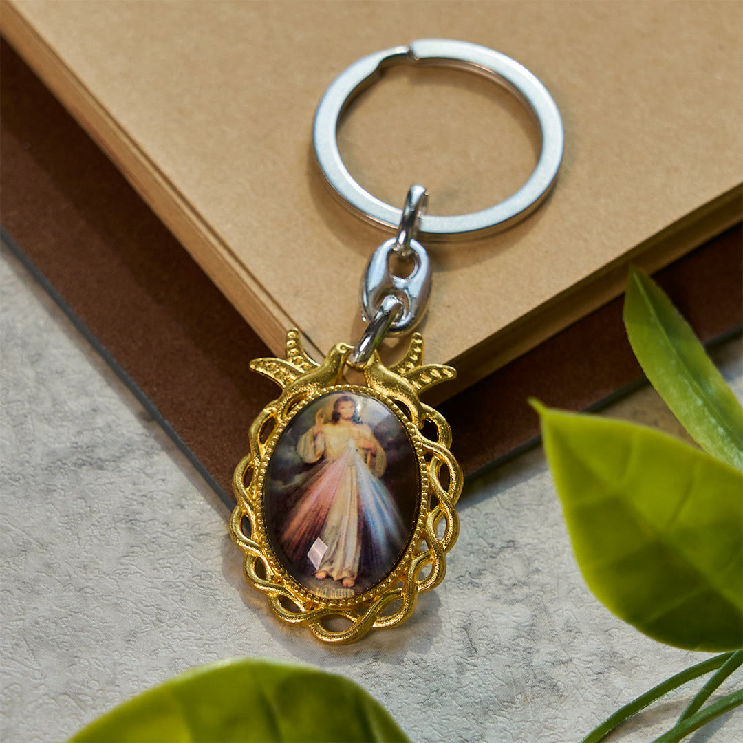 Christianartworkshop Porte-clés doré « Miséricorde Divine » avec colombe du Saint-Esprit : symbole de la grâce céleste - image 3