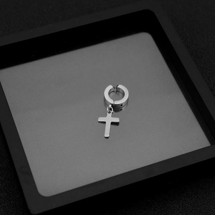 Boucles d'oreilles pendantes croix tendance Christianartworkshop : des bijoux chics et élégants pour tous les jours - Clip d'oreille - Argent - image 4