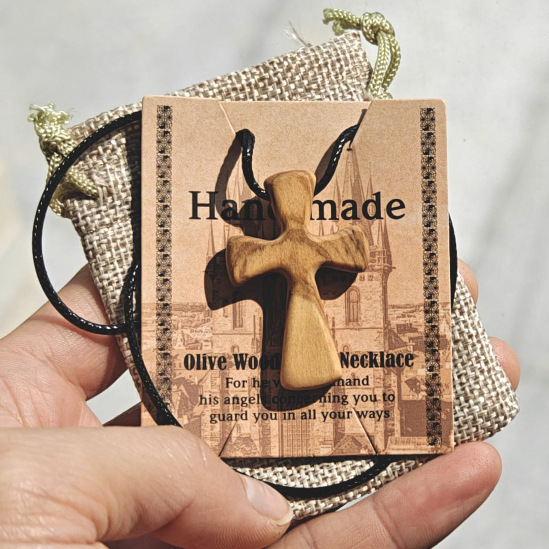 Christianartworkshop Collier pendentif croix en bois : Bijoux de foi chrétienne - image 6