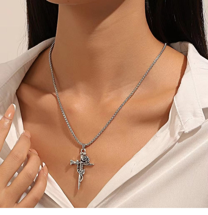 Christianartworkshop Collier croix orné de roses et de motifs floraux gothiques - image 7