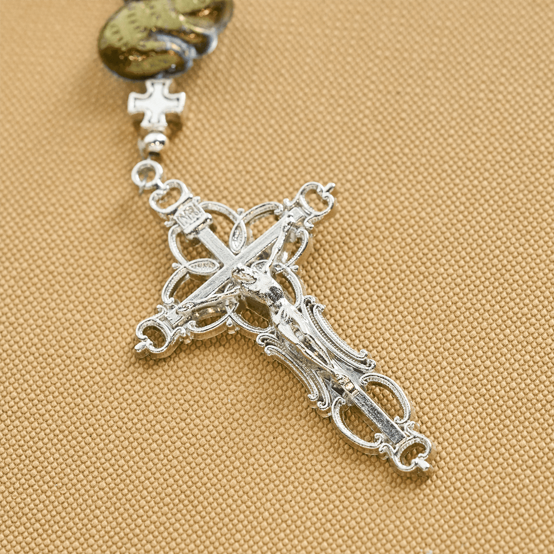 Christianartworkshop Bénédictions du Sacré-Cœur avec breloques lapin et chapelet animalier à perles blanches et vertes - image 8