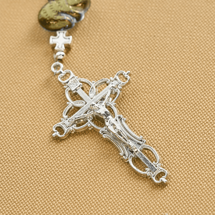 Christianartworkshop Bénédictions du Sacré-Cœur avec breloques lapin et chapelet animalier à perles blanches et vertes - image 8