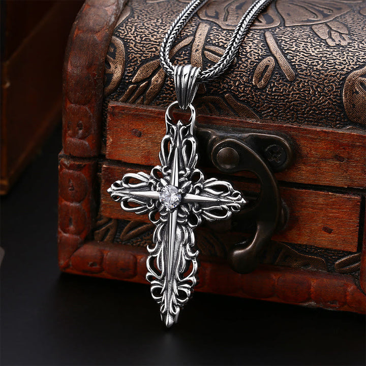 Collier croix classique en argent sterling filigrané avec zircon, signé Christianartworkshop : un symbole profond de foi - Argent sterling 925 - image 0