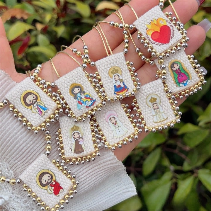 Christianartworkshop Colliers à l'effigie de figures divines mignonnes : un symbole précieux de foi - UN - image 0