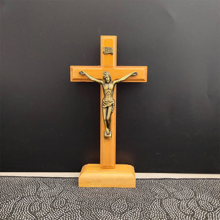 Christianartworkshop Crucifix en bois, ornement de bureau : un emblème intemporel de dévotion - Crucifix - image 0