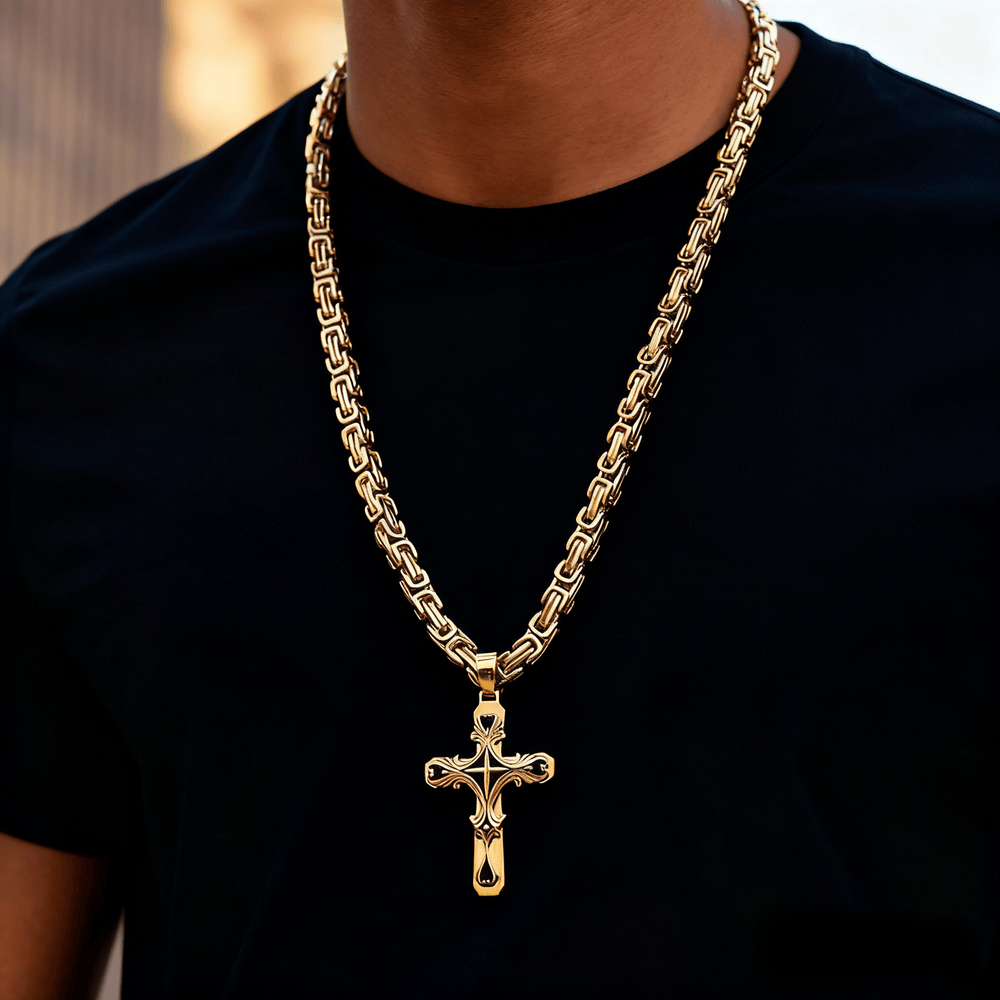 Christianartworkshop Collier croix tricolore vintage en filigrane : Bijoux de foi intemporels - image 1