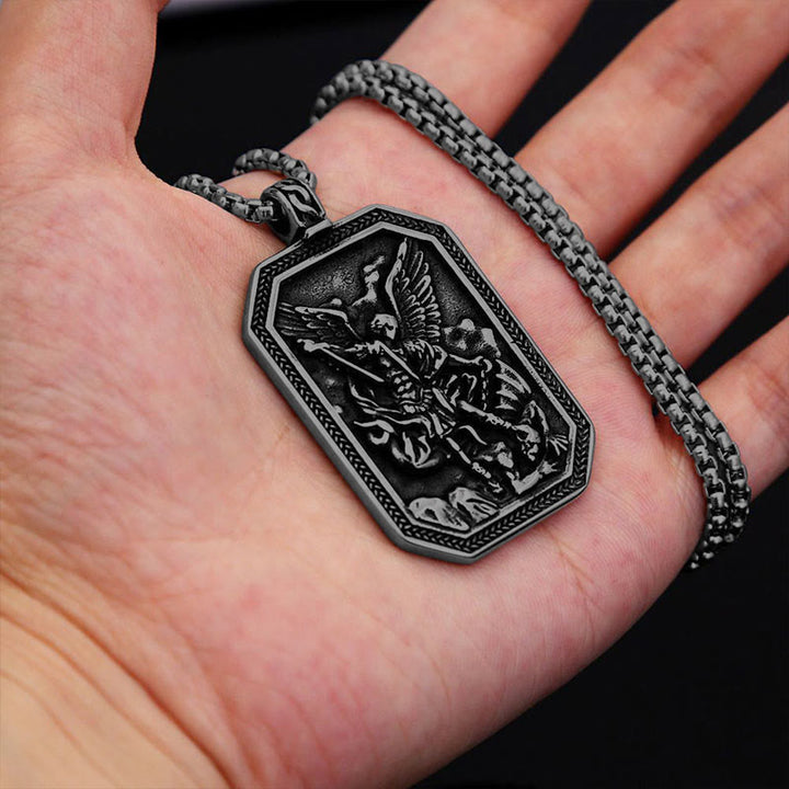 Christianartworkshop Collier pendentif classique en acier inoxydable avec Saint Michel Archange, symbole de protection. - image 22